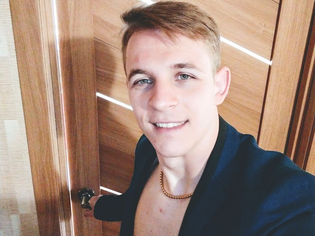 JamesonJam nude cam model profile photo