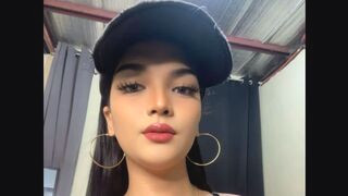 JenAddison 20 transgender strip related cam model profile
