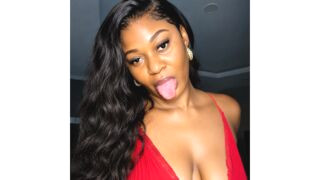 JoannaPreshy 32 female live cam model profile