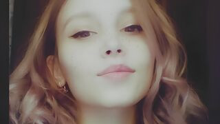 JohanneDelapaz 26 female live cam model profile