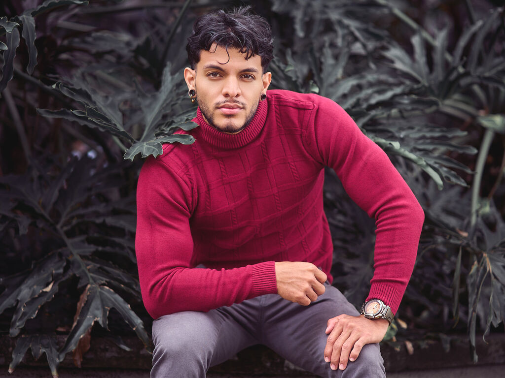 JuanBlade nude cam model profile photo