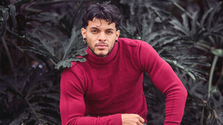 JuanBlade 24 male naked related cam model profile