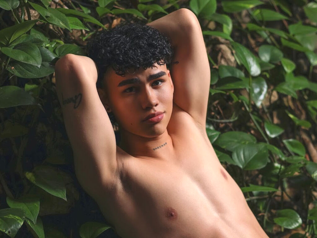 KaiiBossman nude cam model profile photo
