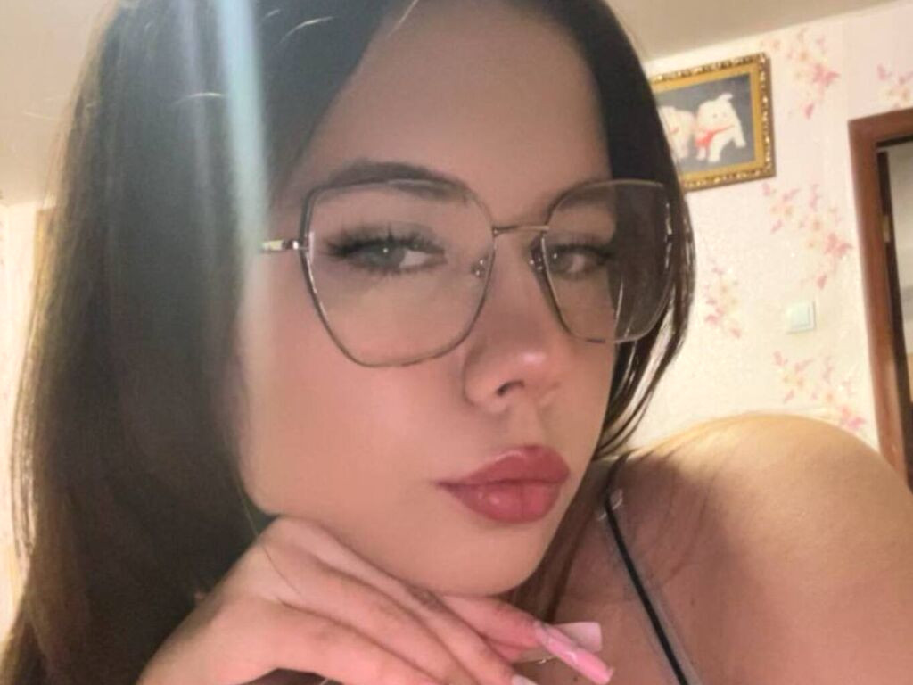 KasieHongeva nude cam model profile photo