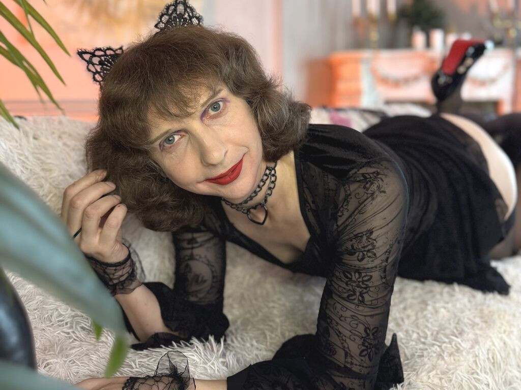 KateAvis nude cam model profile photo