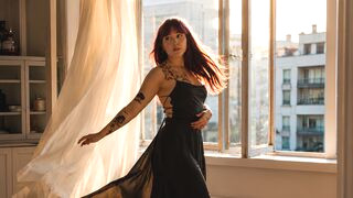 KateDark 20 female strip cam model profile