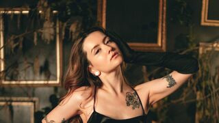 KathrineKeppler 24 female erotic cam model profile