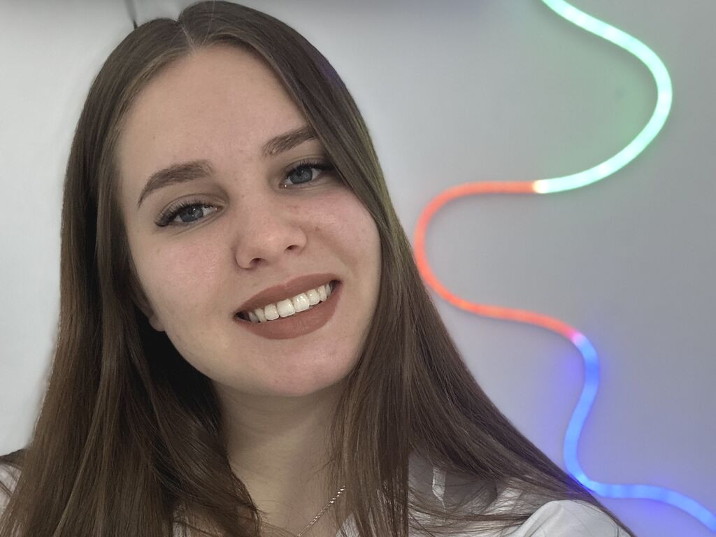 KeiraAsti Naked