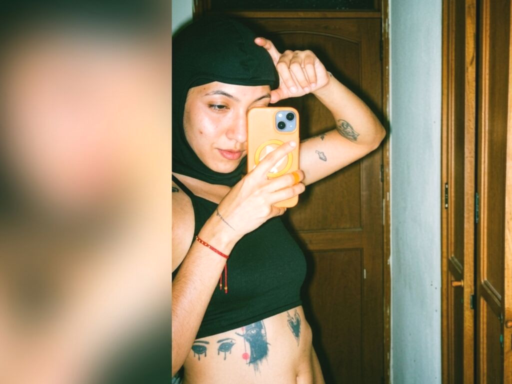 KendraKink naked cam model gallery photo
