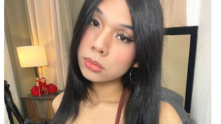 KyliHudson 20 transgender erotic cam model profile