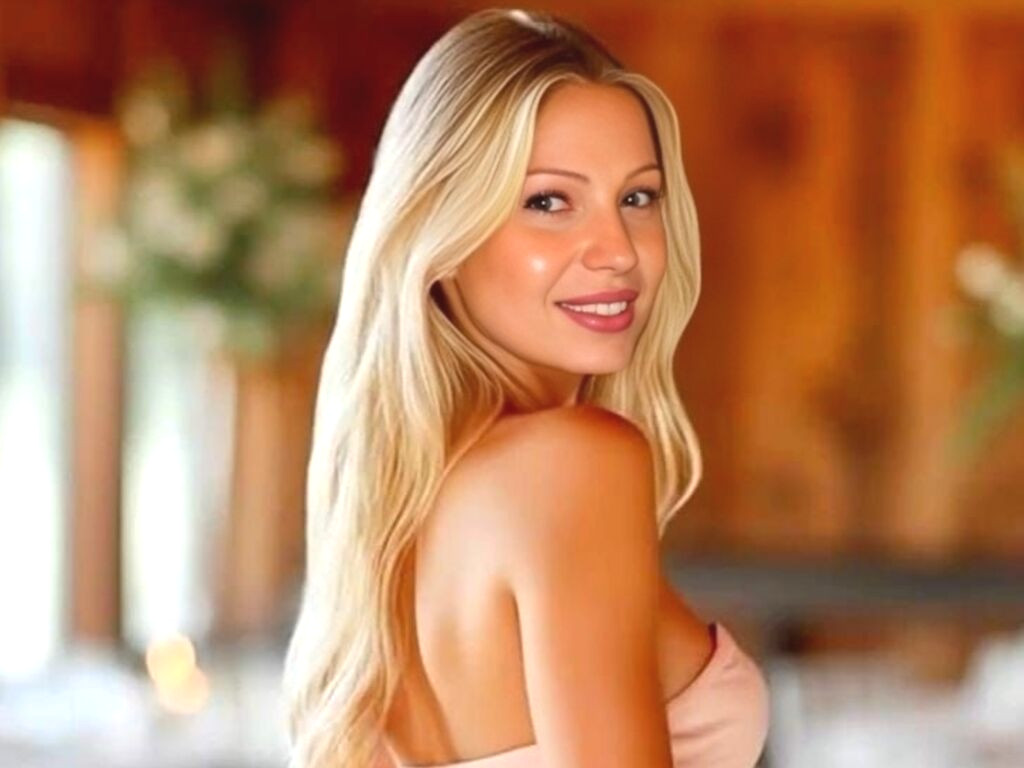KylieWindsor nude cam model profile photo