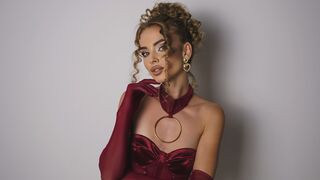 LanaJoyz 22 female naked cam model profile