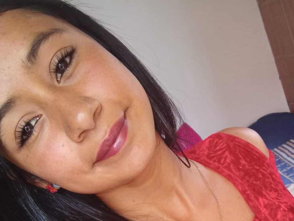 LauPalmer nude cam model profile photo