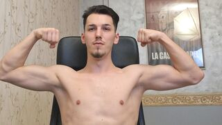 LeoDecker Profile