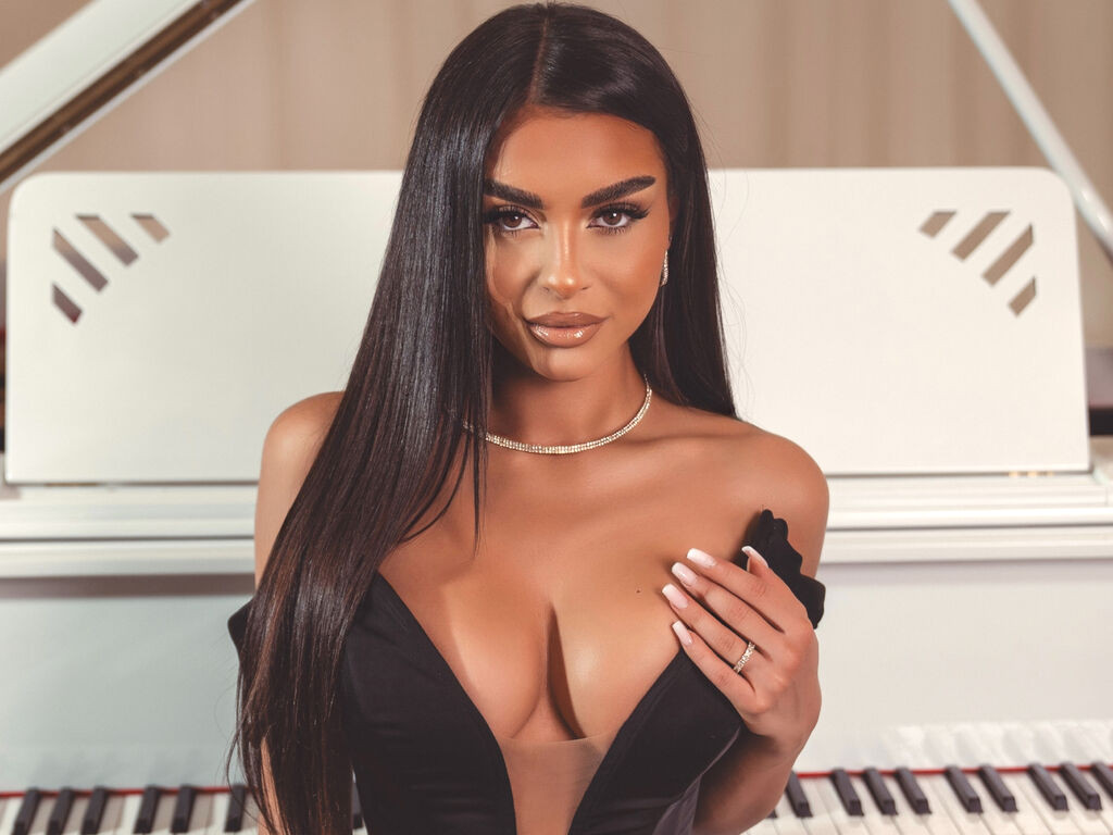 LexyNess nude cam model profile photo