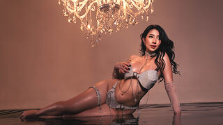 LiaWells 23 female strip cam model profile