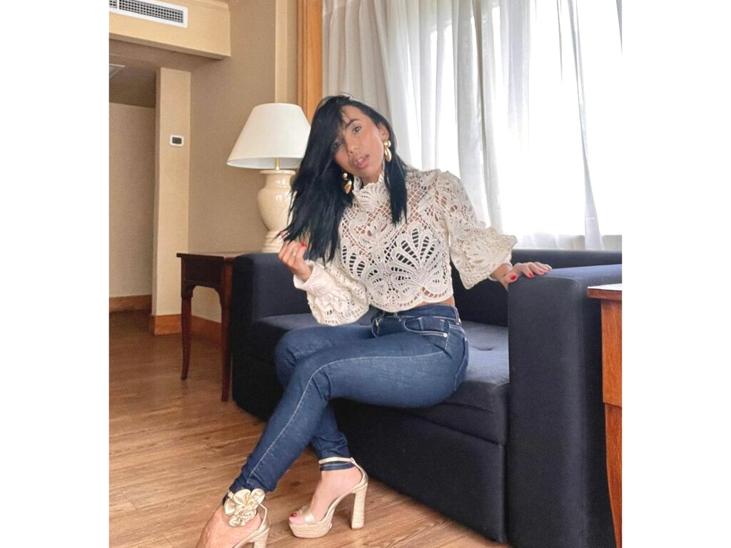 LiindaSanchez Nude