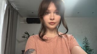 LiliJana 29 female fetish erotic cam model profile