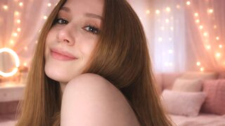 LiluJames 24 female sexy cam model profile