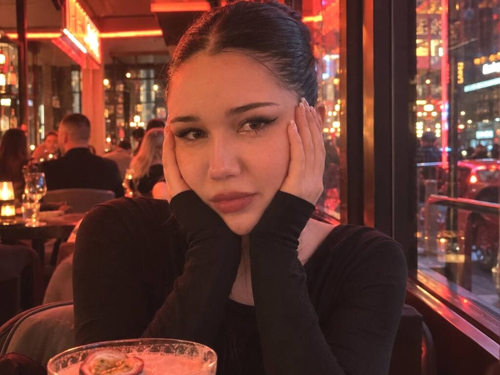 LiluLynn nude cam model profile photo