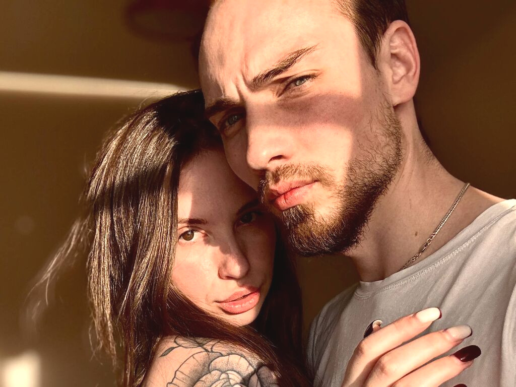 LizaandKevin nude cam model profile photo