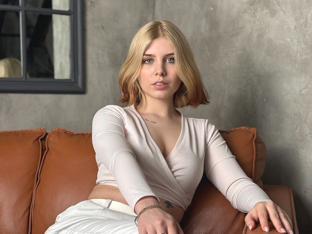 LizbethChaplin Naked