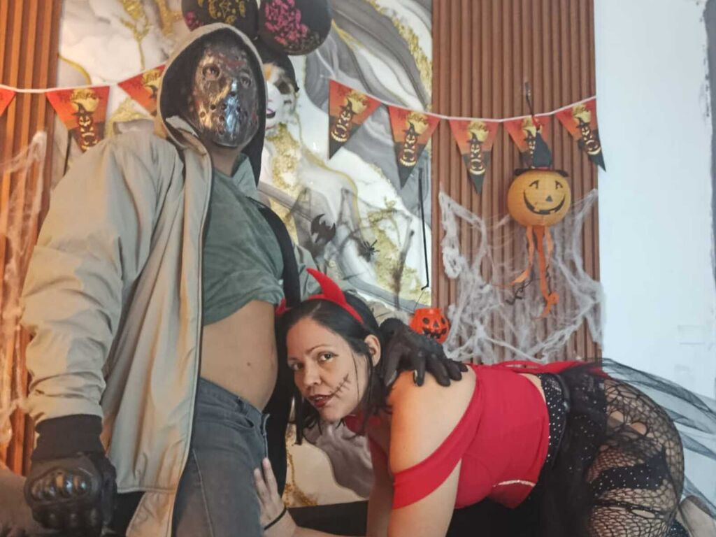 LorenaAndJackson nude cam model profile photo
