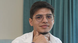 LucasAsh 20 male naked related cam model profile