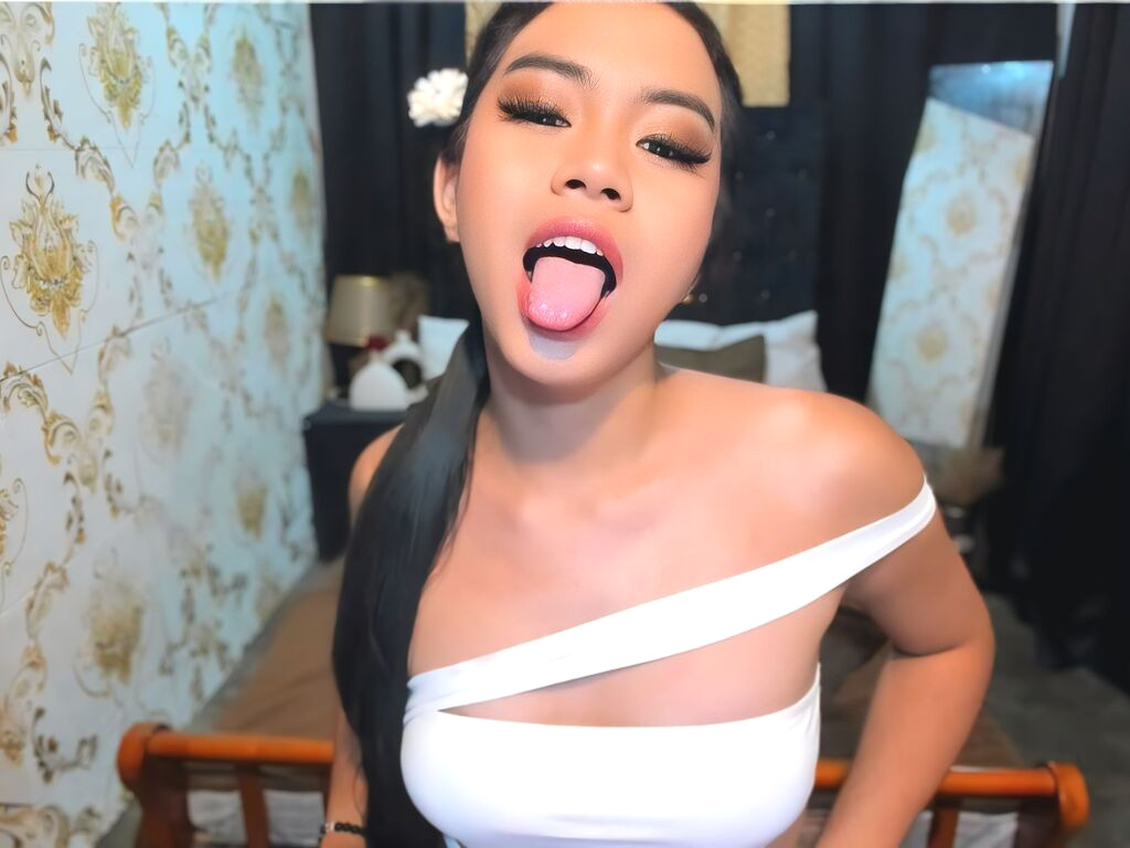 LuisaEllanor Naked