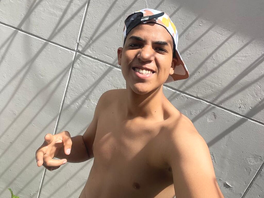 LukassCaballero nude cam model profile photo