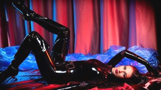 LunaMagistra 37 female fetish nude cam model profile