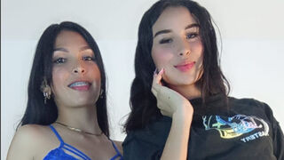LyelaandBrenda 29 female lesbian erotic related cam model profile