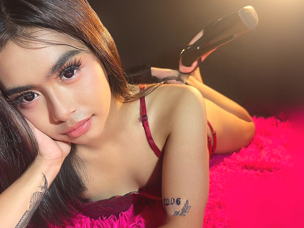 LyliaValdez Naked