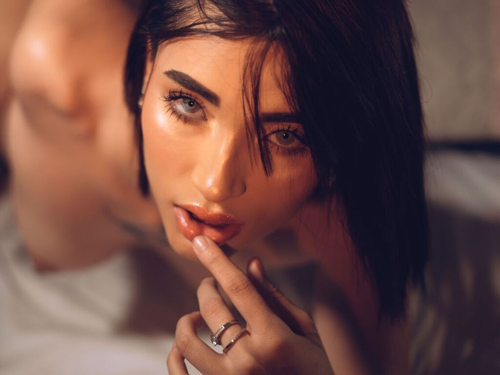ManuelaMolkova nude cam model profile photo