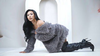 MarinnaSanchez 18 transgender erotic related cam model profile