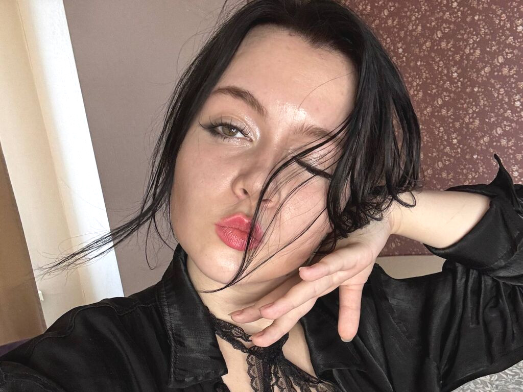 MariselaBlomme nude cam model profile photo