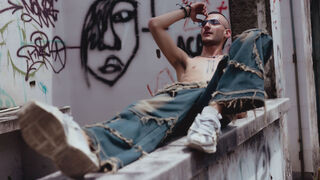 MartinEvan 26 male live cam model profile