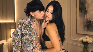 MaryandJeisson 20 couple strip cam model profile
