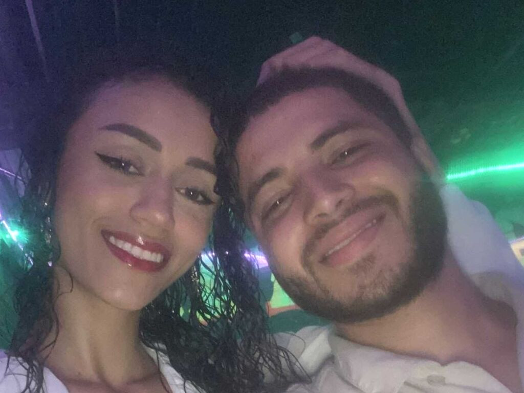 MaxandAbby nude cam model profile photo