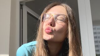 MayaGerald 28 female sexy related cam model profile