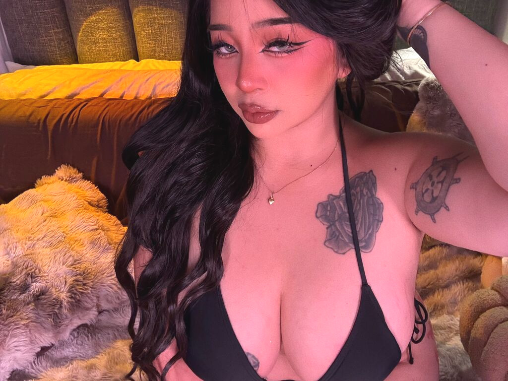 MayaHiper naked cam model gallery photo