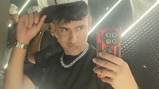 MckinleyScot 23 male live cam model profile