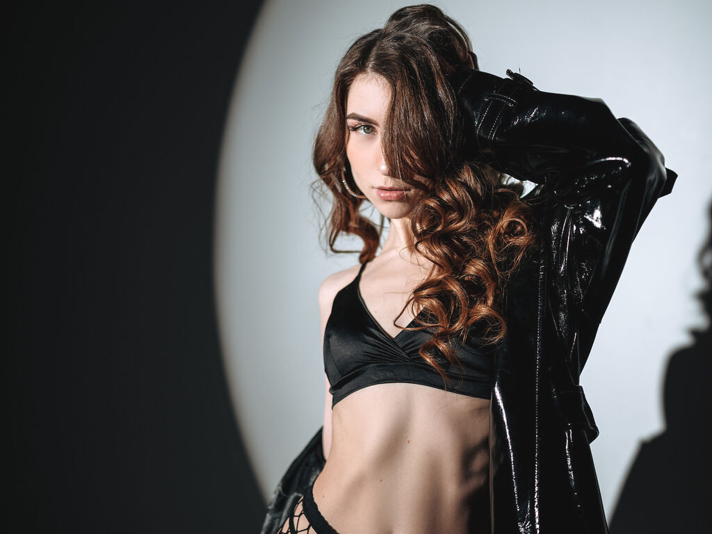 MelanieReids nude cam model profile photo