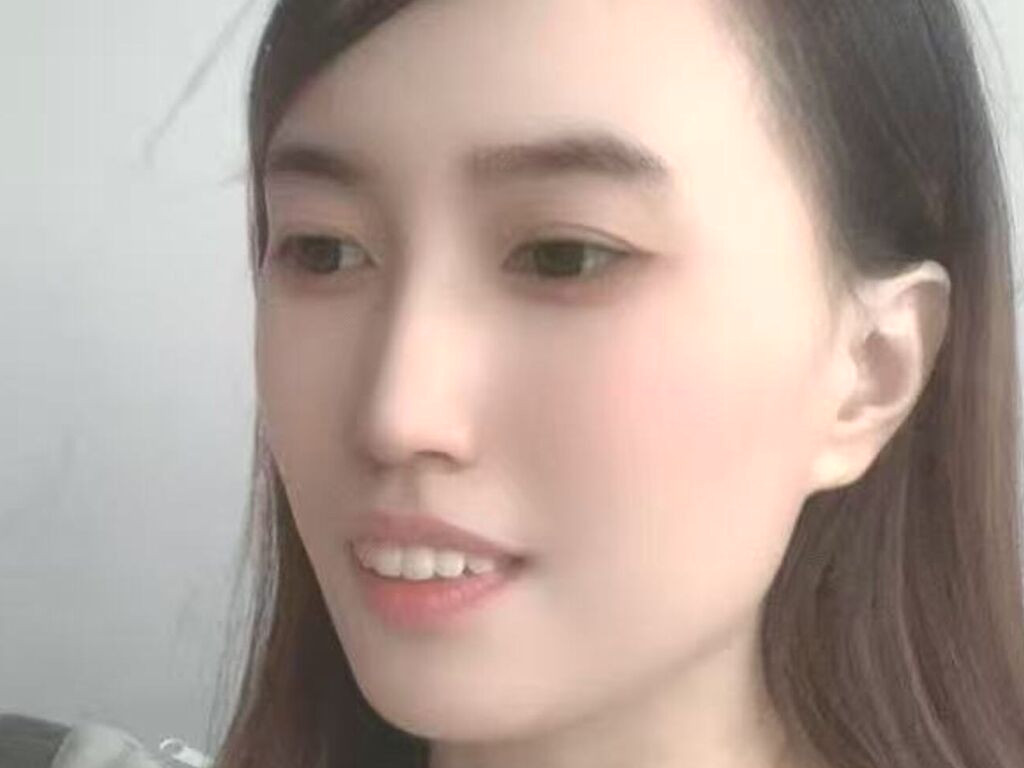 MengyinggYe nude cam model profile photo