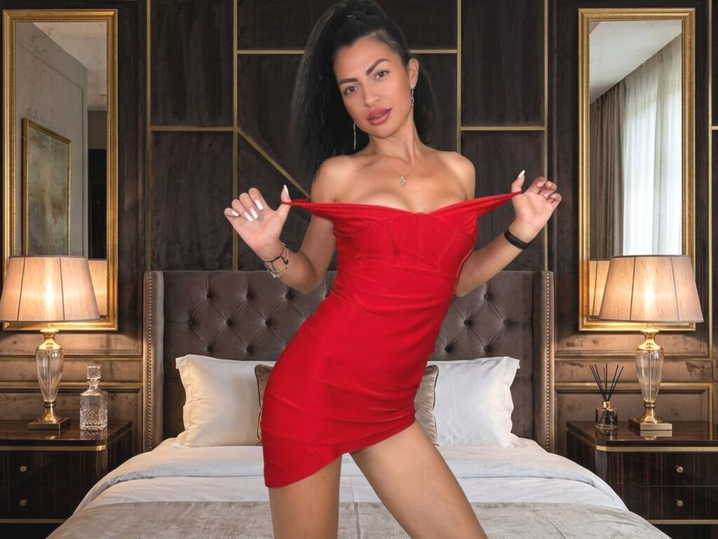 MiaHartt nude cam model profile photo