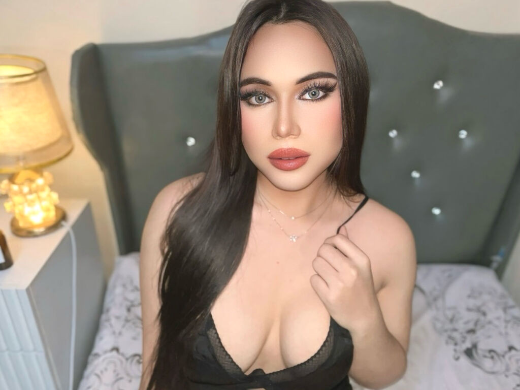 MicaellaSlay Naked
