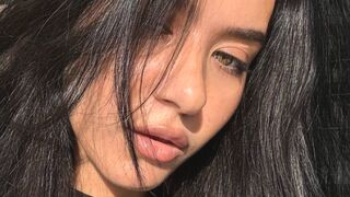 MikaelaRotz 22 female erotic cam model profile