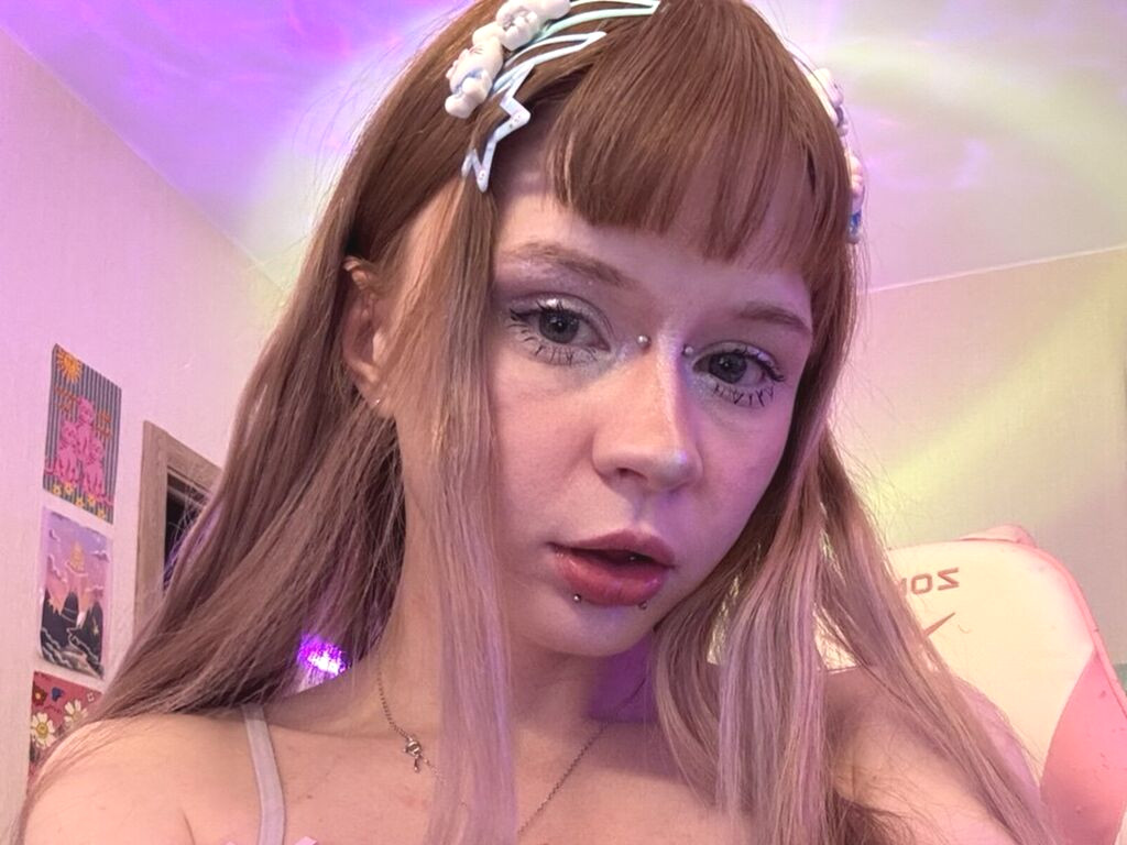 MiliaMeow nude cam model profile photo