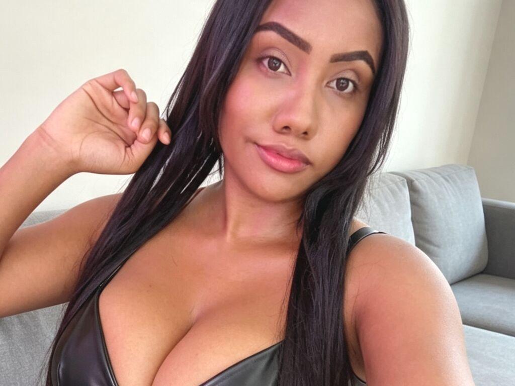 MinaCarreta nude cam model profile photo