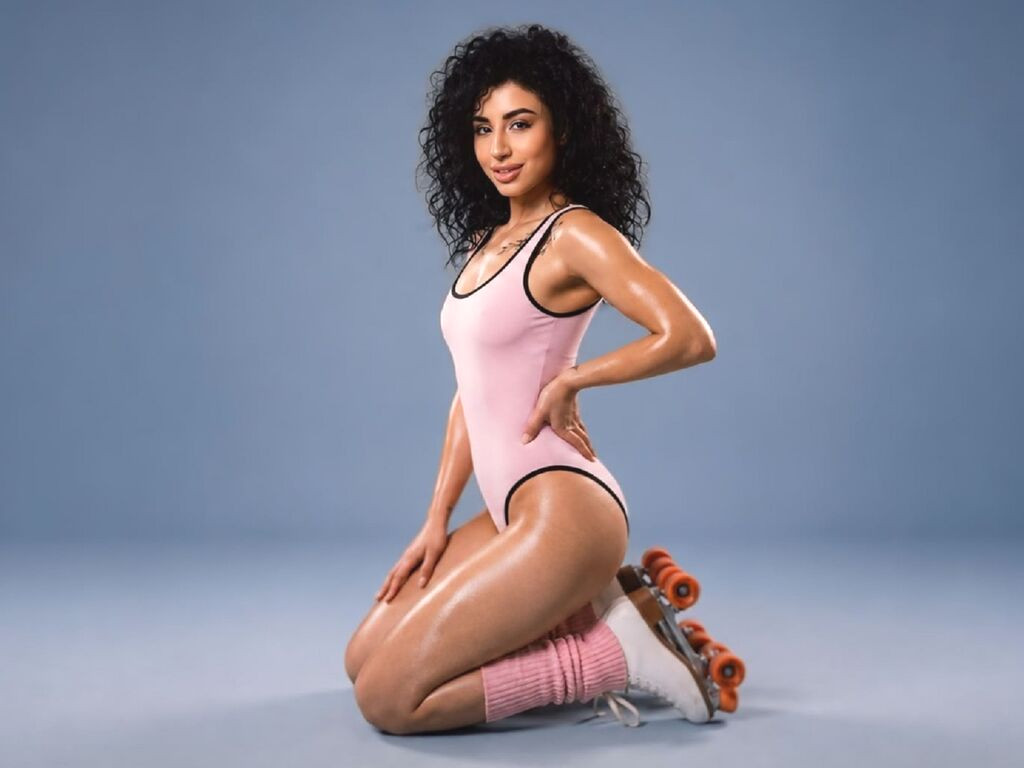 MishaJones nude cam model profile photo